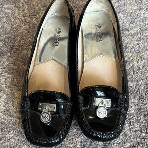 MICHAEL Michael Kors Black Patent Leather MK Charm Moccasin Loafers